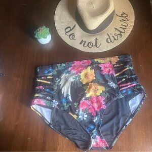 TORRID Floral High Waisted Floral Lattice Bikini Bottoms Size 1X